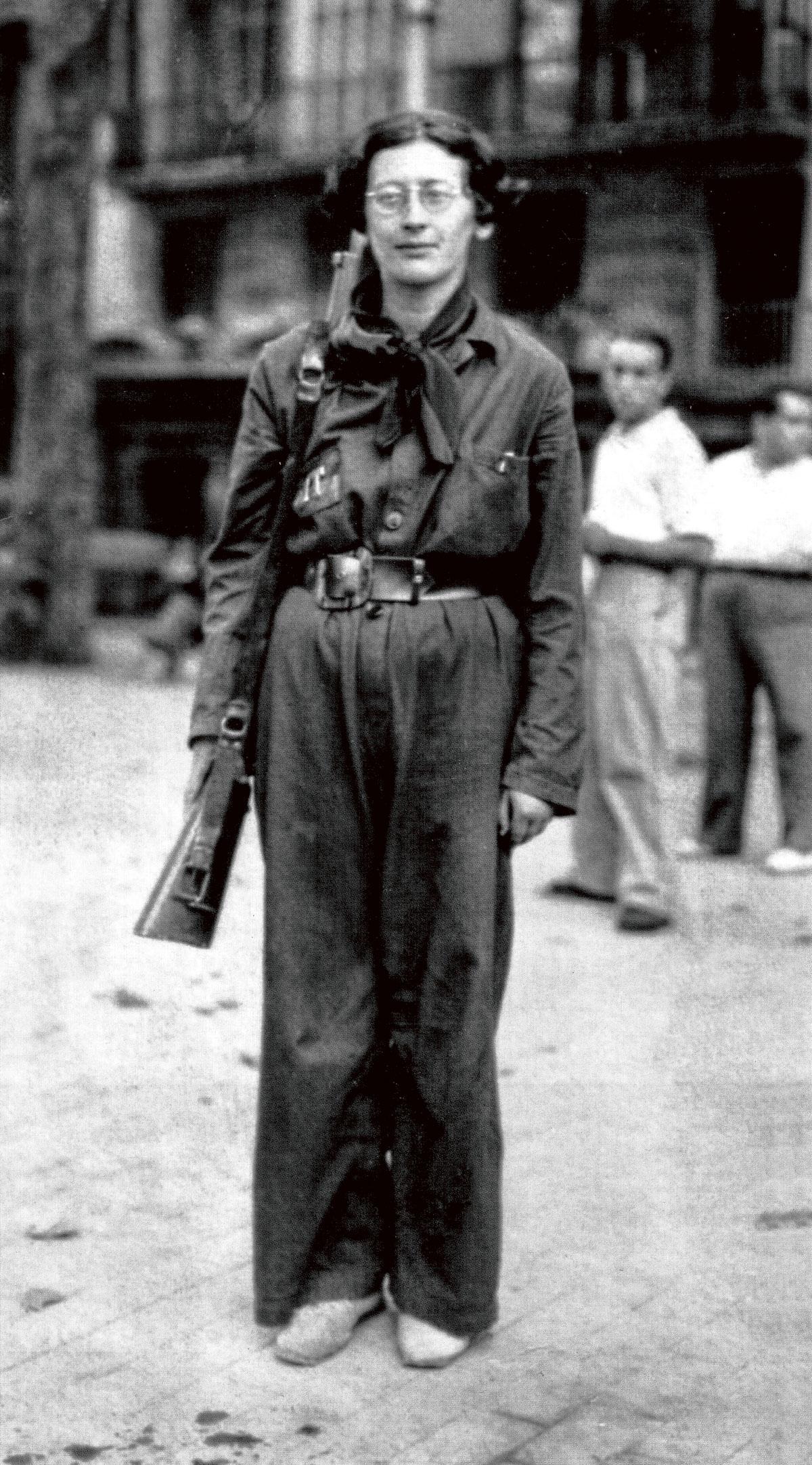 Simone Weil in 1936. Als pacifiste nam ze deel aan de Spaanse burgeroorlog.