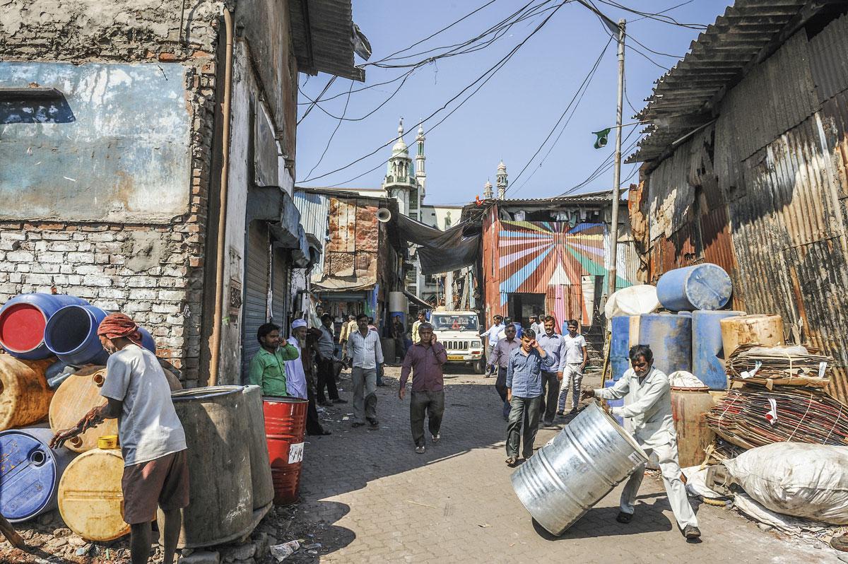 Dans les grands bidonvilles, des maladies comme le choléra font des ravages. En Inde, notamment, la question de l’accès aux sanitaires est un vrai sujet d’Etat.