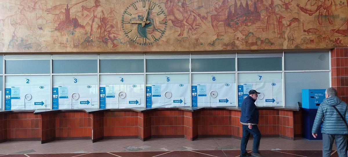 Faller 282726 - Halle de gare - Modélisme échelle Z - Comparer avec