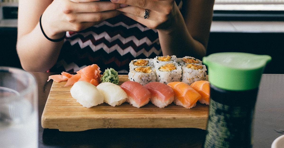 Afkeer apotheker auteur Gratis sushi? In dit sushirestaurant betaal je met een post op Instagram