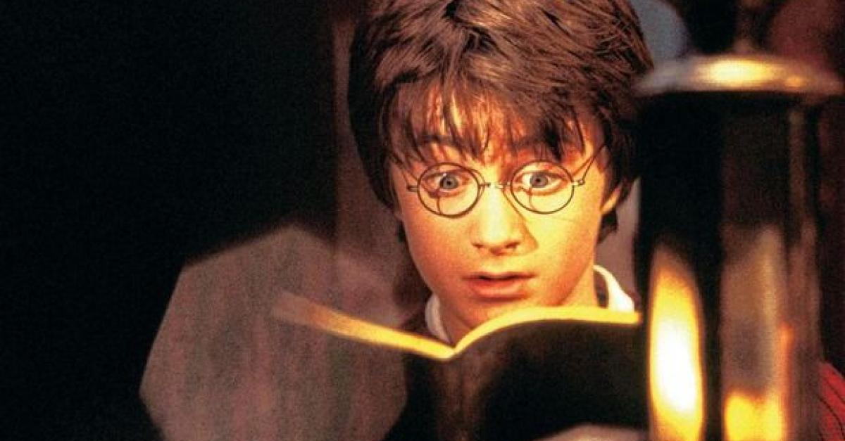 20 jaar Harry Potter wat heeft de tovenaarsleerling betekend? 20 jaar Harry Potter wat heeft de tovenaarsleerling betekend?