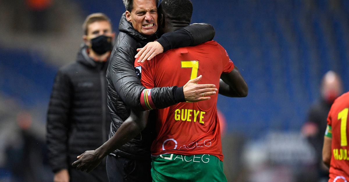 Wie zijn uw speler en coach van de maand februari? - Sport/Voetbalmagazine