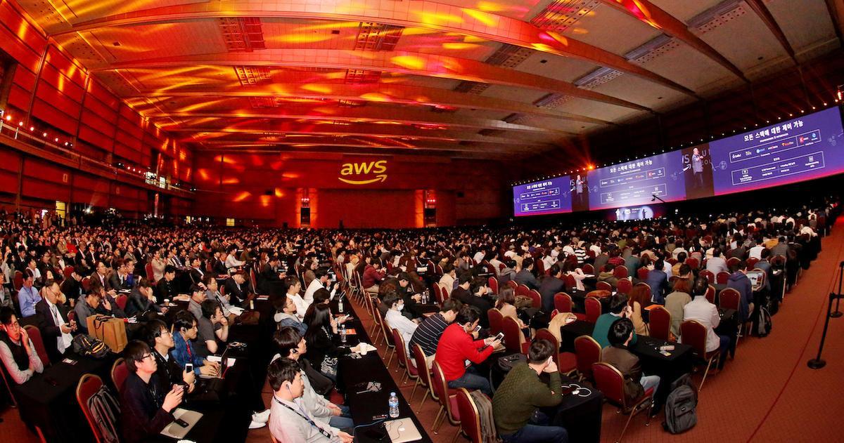 AWS Summit Amsterdam tous les secrets du cloud dévoilés Data News