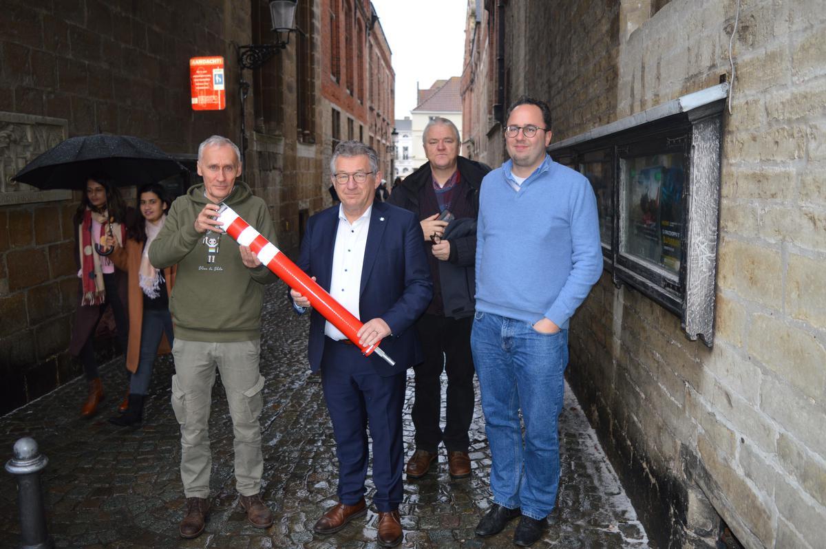 Brugge bant paaltjes op fietspaden en doorsteken