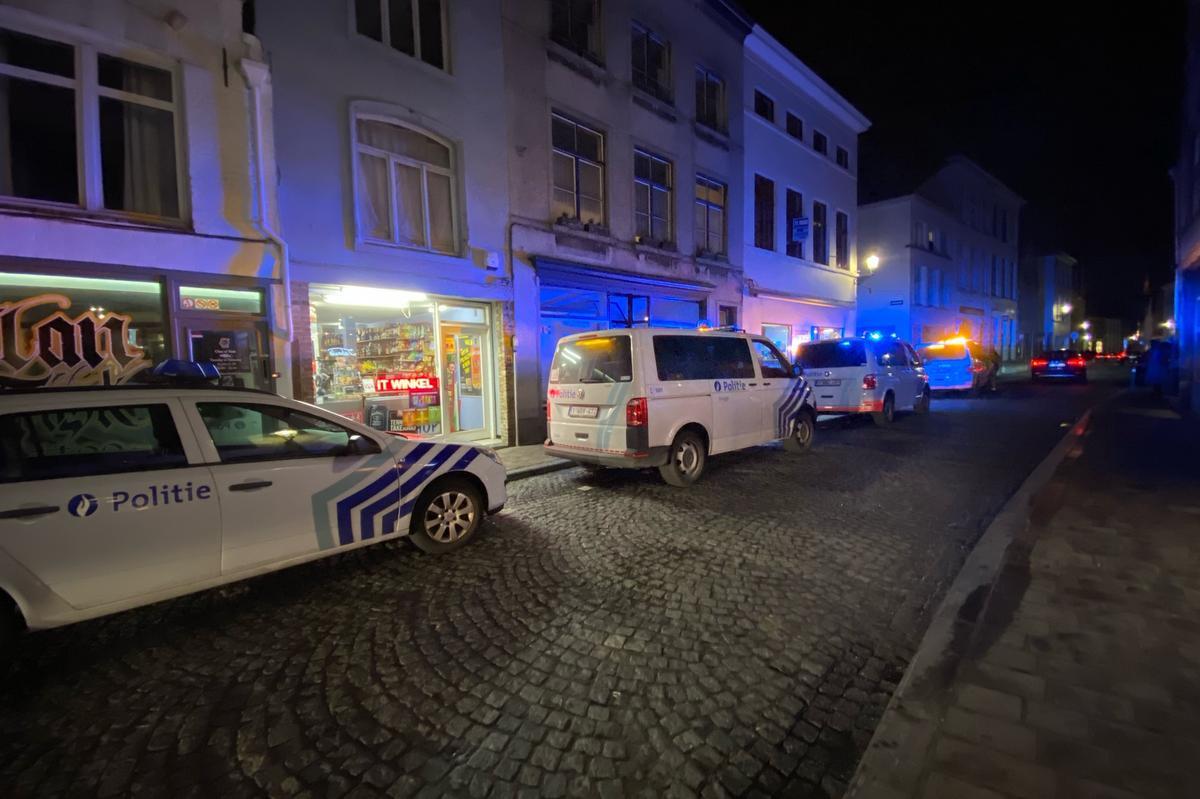 Beschonken Man Bedreigt Toevallige Passant Met Wapen In Brugge - KW.be