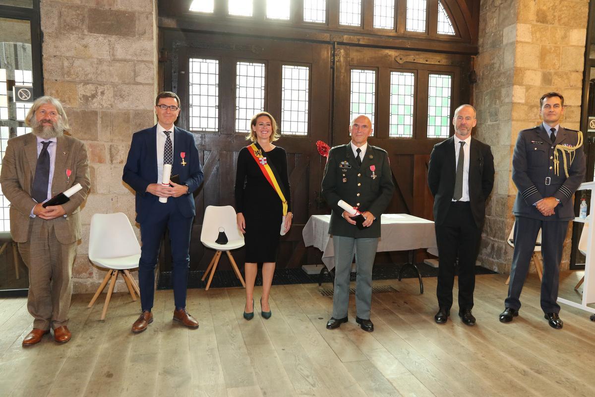 Uitreiking medailles Orde van het Britse Rijk in Ieper - KW.be