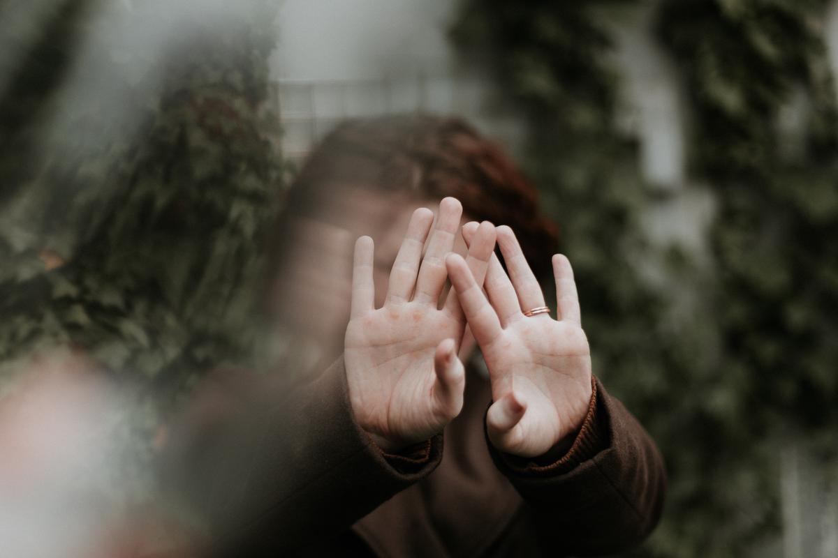 Vereniging voor Verlegen Mensen komt naar WestVlaanderen “Verlegenheid is geen beperking” KW.be
