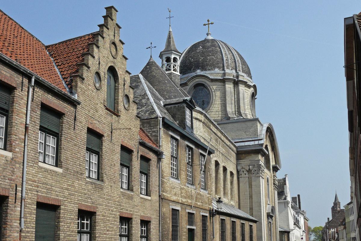 De wijsheid van het Engels Klooster Sacred Books Secret Libraries