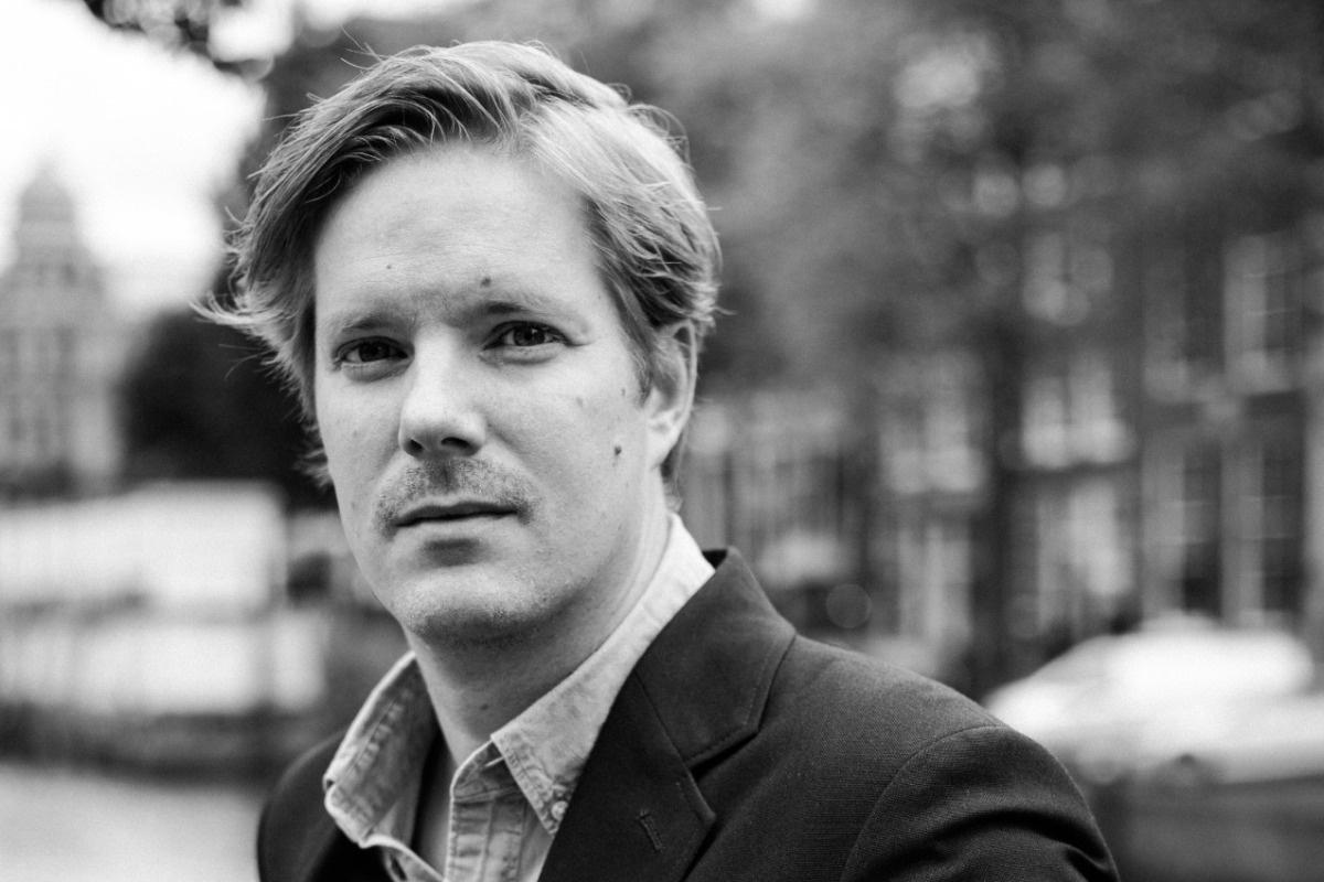 De literaire bekentenissen van Joost de Vries: 'Schrijven is altijd een