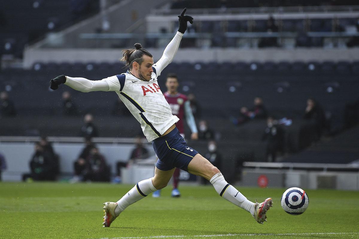 EN IMAGES. Les premiers pas de Joe Rodon sous le maillot du Stade