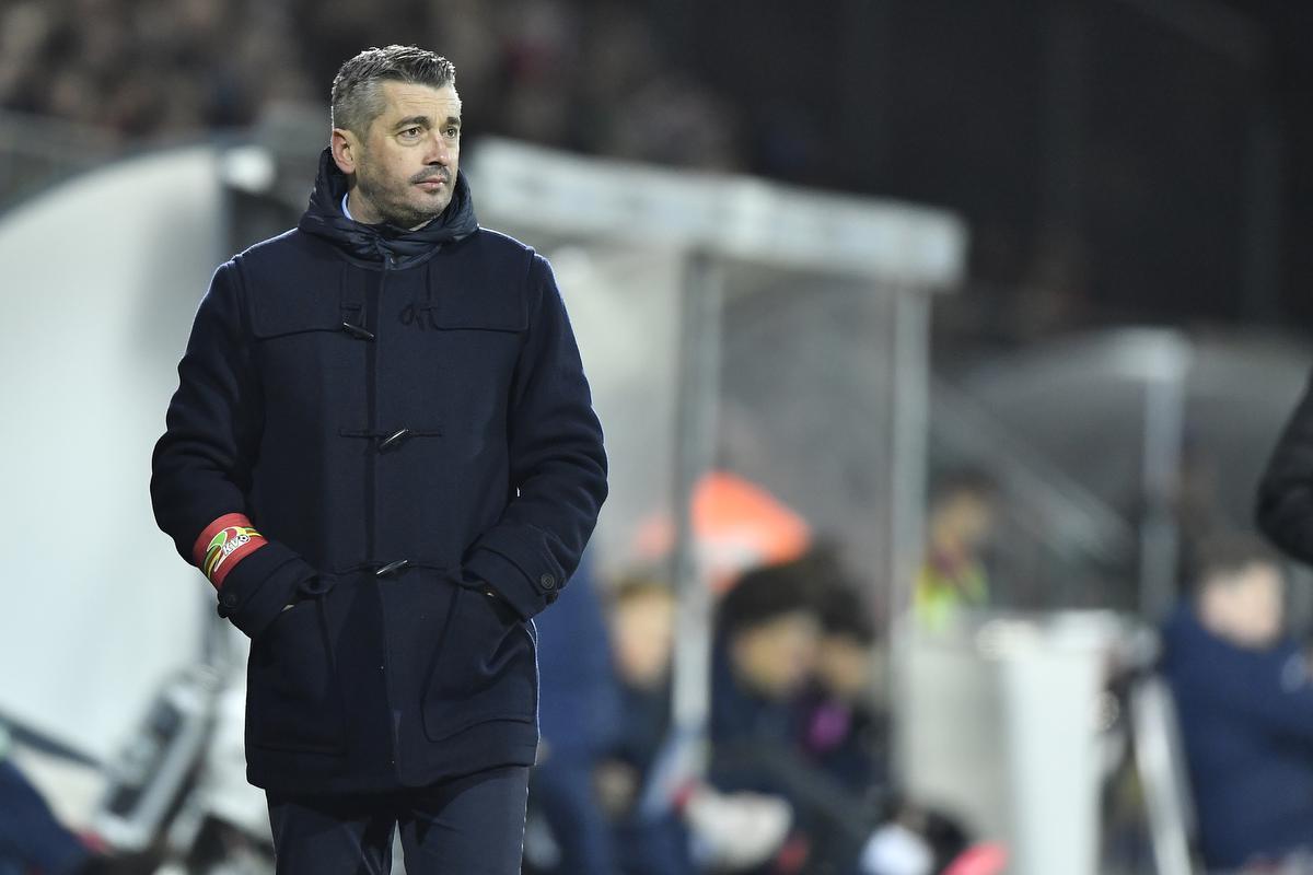 Custovic verdient het voordeel van de twijfel - KW.be