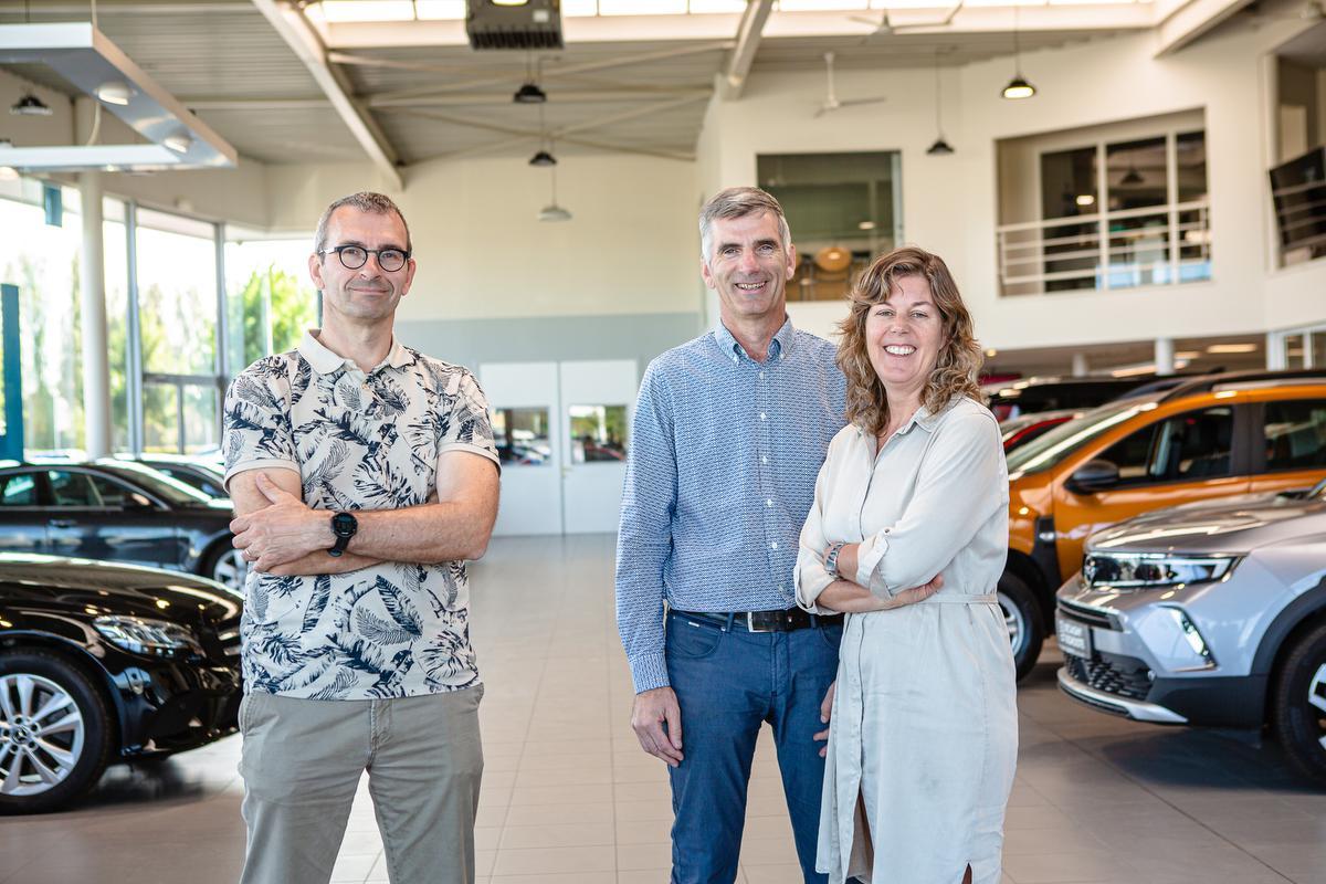 Groep DecaignyDegroote wordt multi brand car store KW.be