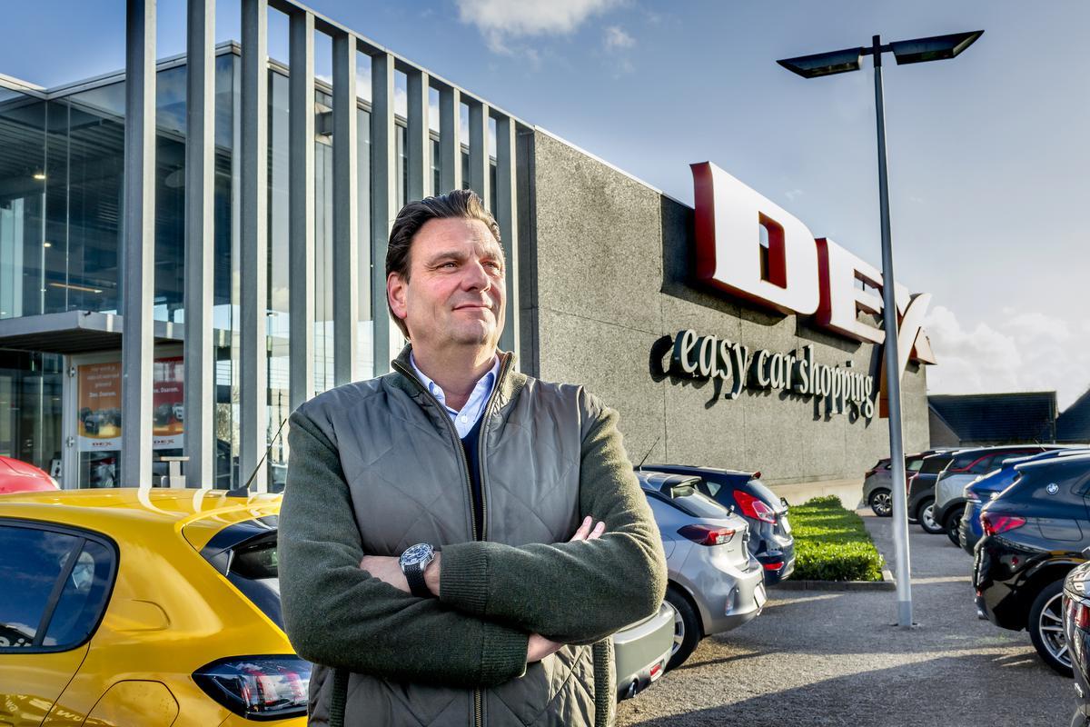 WestVlaamse autohandelaar wil nu ook Frankrijk veroveren Dex plant op