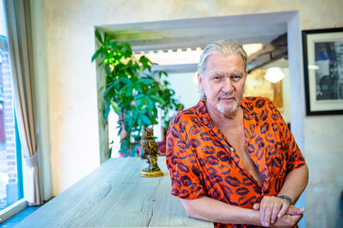 'Mister Eurovision' Johnny Logan treedt 18 keer op in Brugge