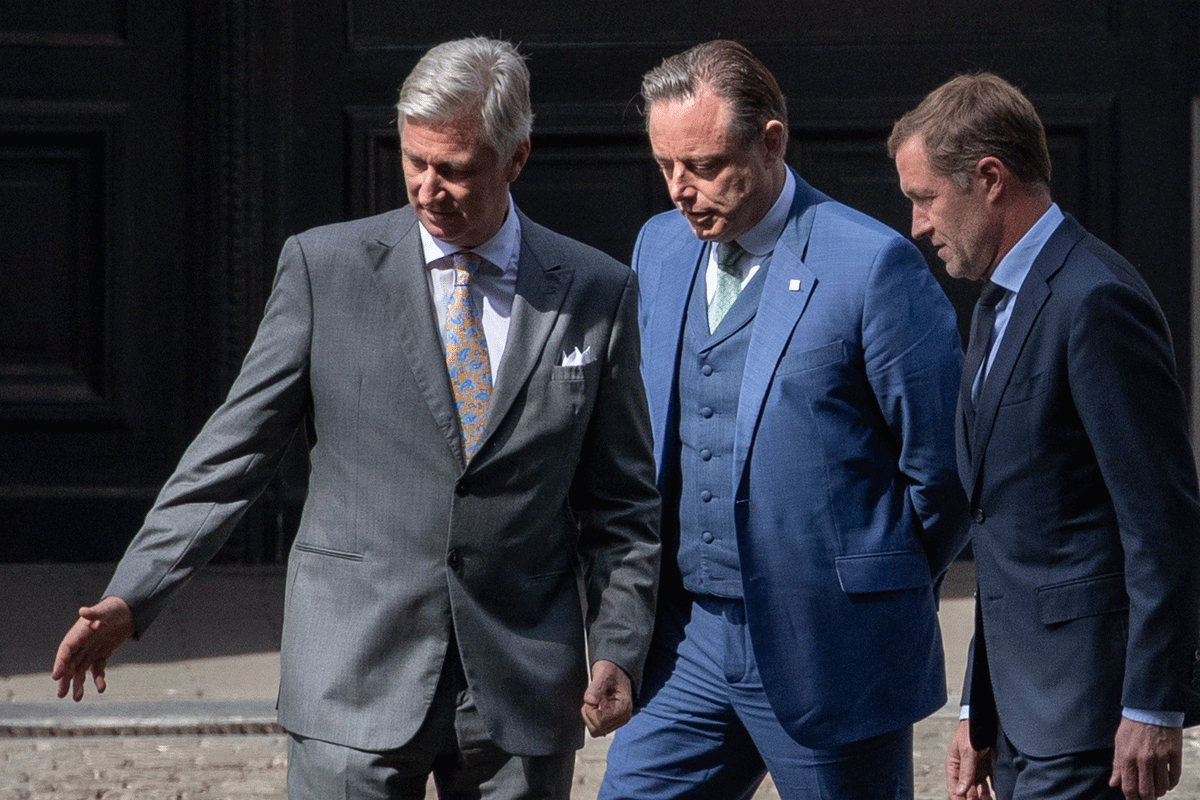 Koning Filip samen met Bart De Wever (N-VA) en Paul Magnette (PS) in juli 2020.