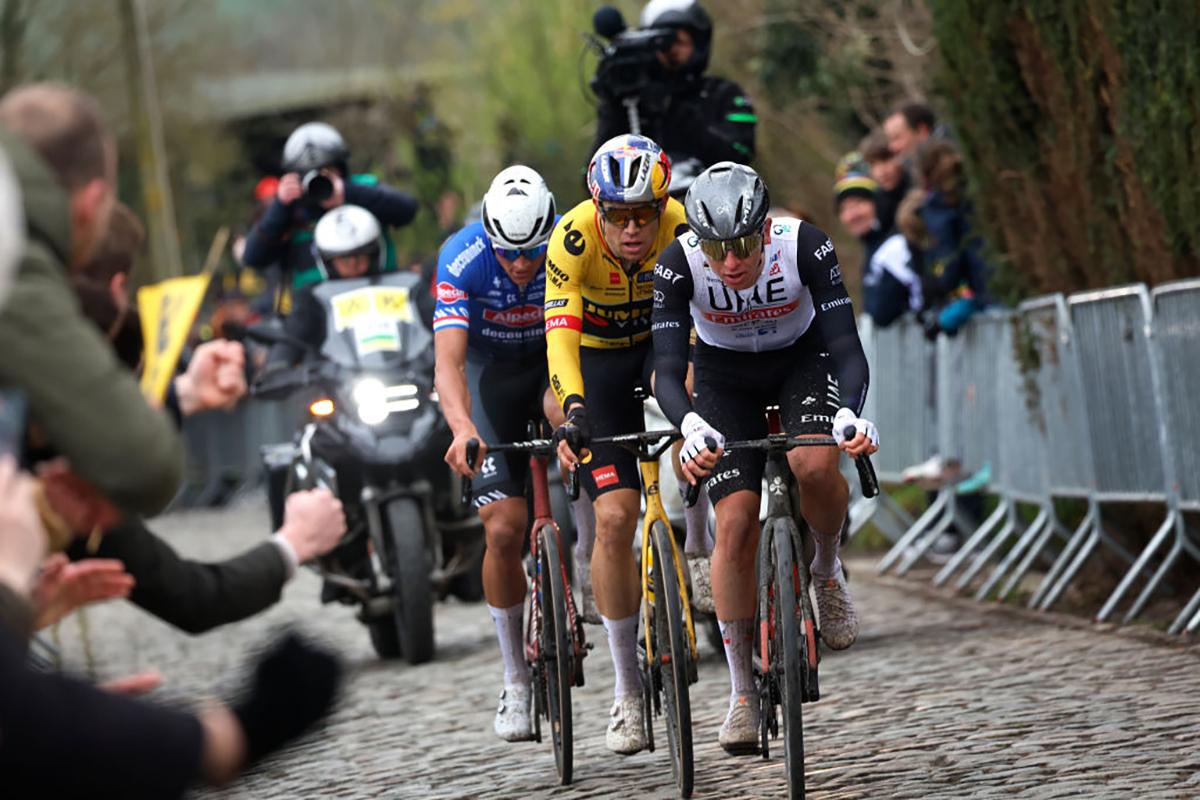 Het Verschil Op De Oude Kwaremont En De Dubbel Van Lotte Kopecky: De ...