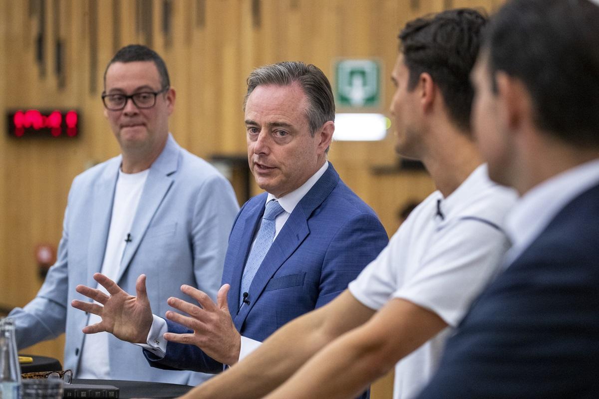 PTB Raoul Hedebouw N-VA Bart De Wever Vooruit Conner Rousseau Vlaams Belang Tom Van Grieken