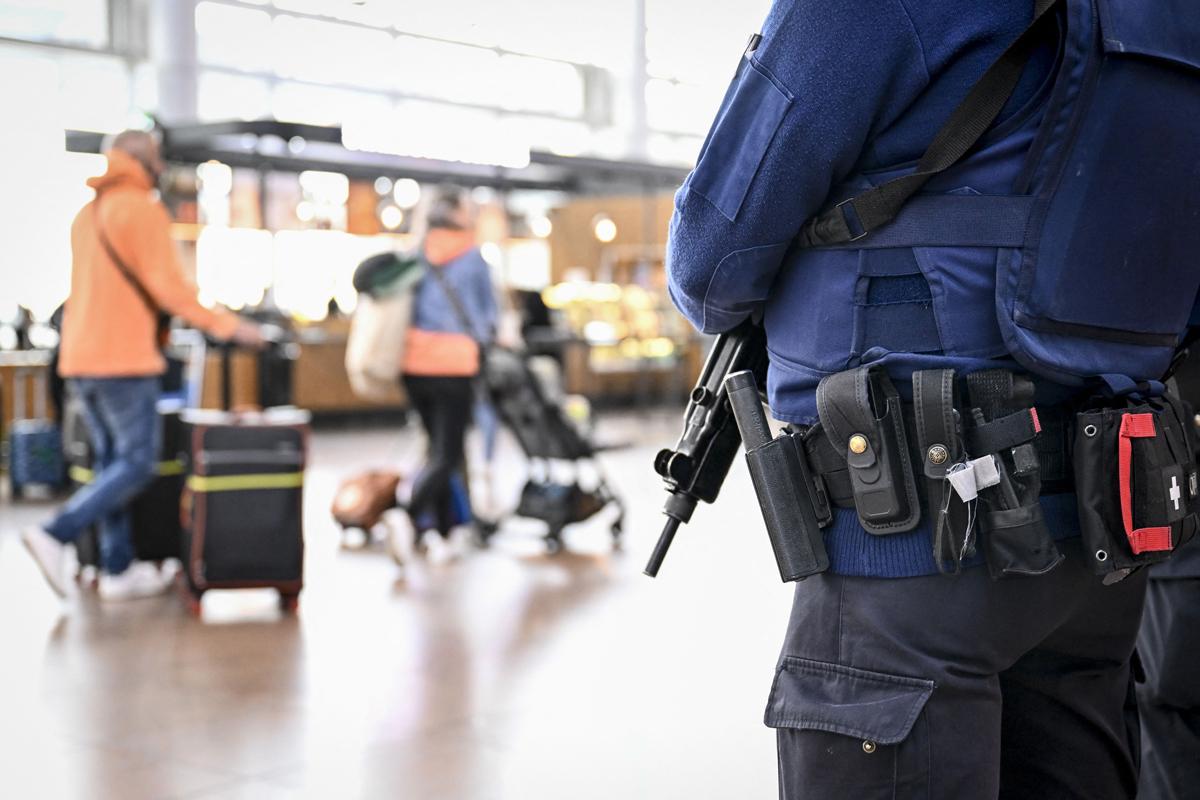 Politiebewaking op Brussels Airport, 17 oktober 2023.