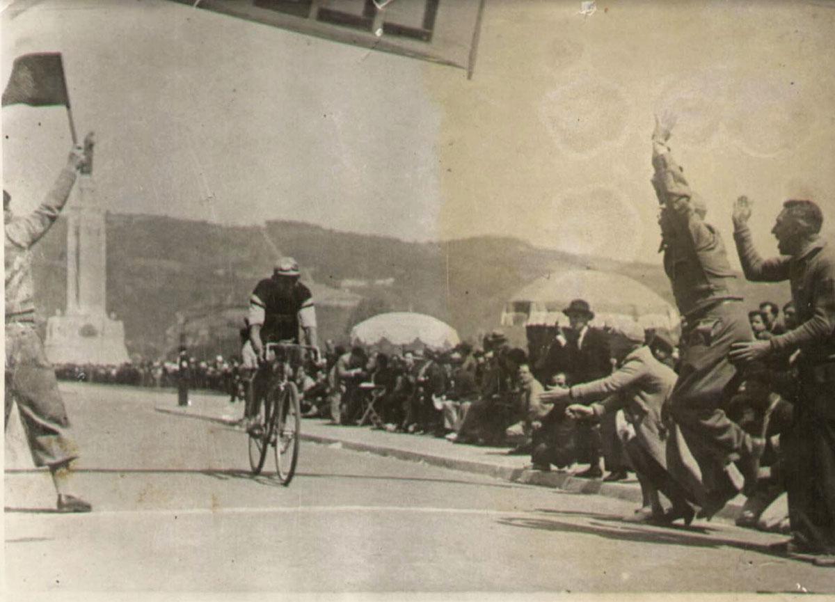 Le premier (double) vainqueur de la Vuelta est un Belge - Sport