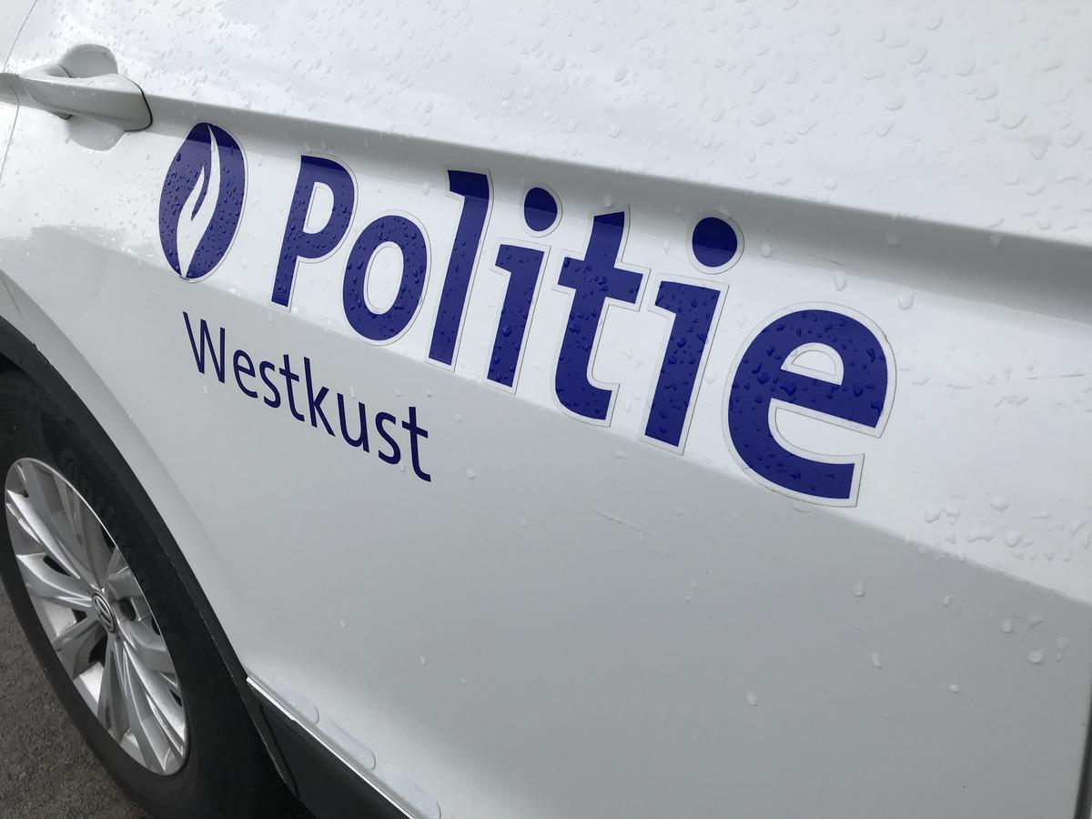 Zomercriminaliteit In Politiezone Westkust Daalt Met De Helft, Wel Meer ...