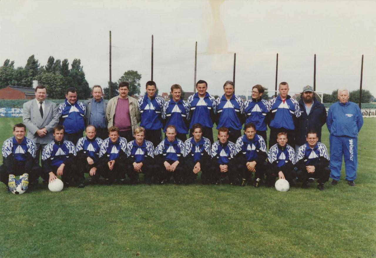Een teamfoto bij KSV De Ruiter.