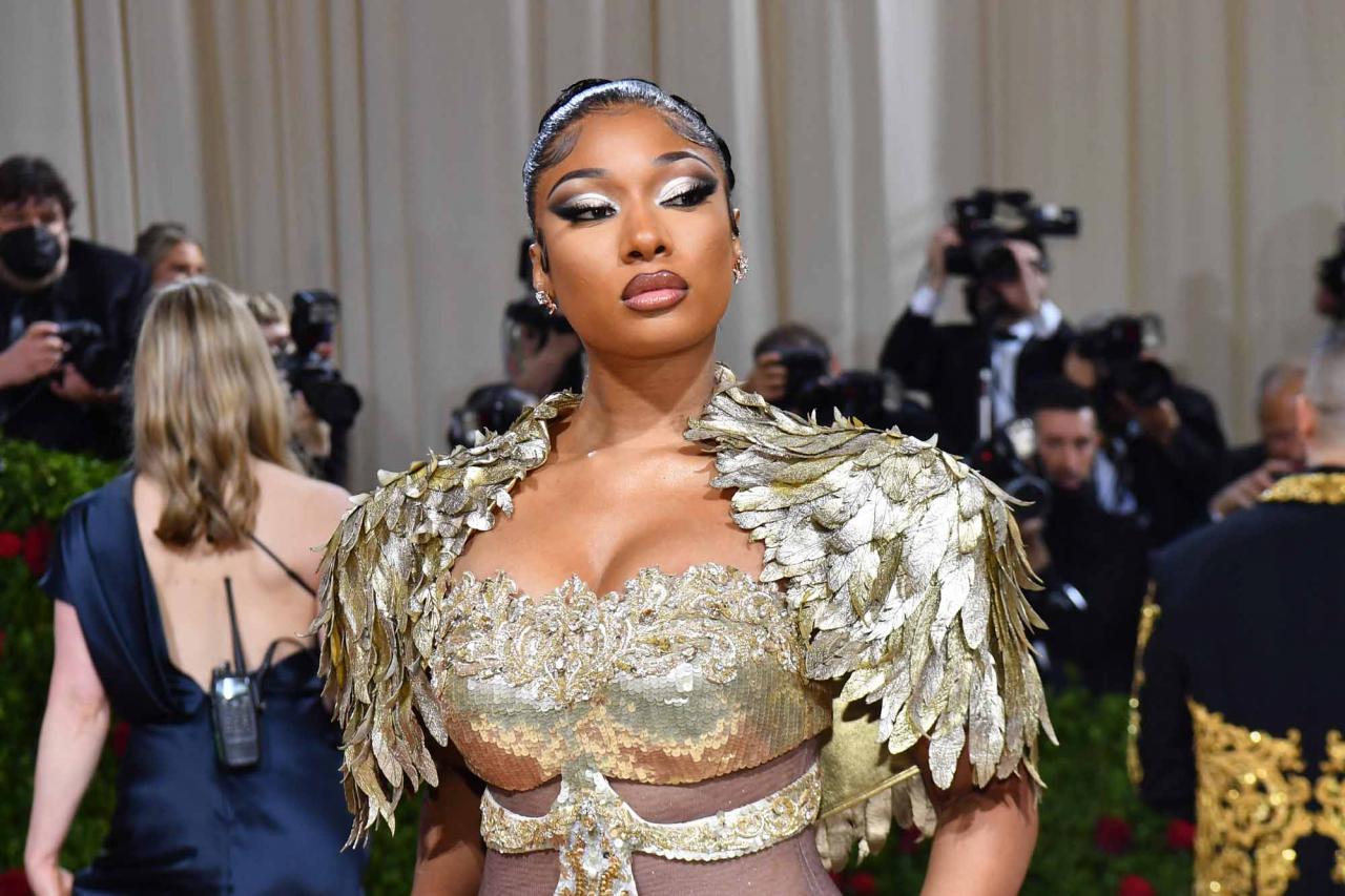 US rapper Megan Thee Stallion arrives for the 2022 Met Gala at the Metropolitan Museum of Art on May 2, 2022, in New York. - The Gala raises money for the Metropolitan Museum of Art's Costume Institute. The Gala's 2022 theme is "In America: An Anthology of Fashion". (Photo by ANGELA  WEISS / AFP)