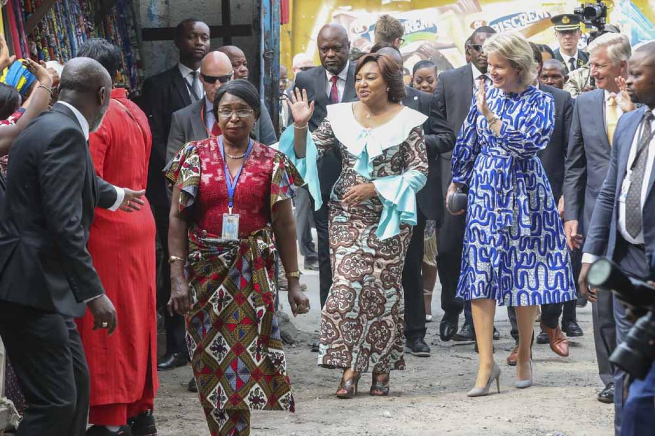 DRC Congo First Lady Denise Nyakeru, Queen Mathilde of Belgium and King Philippe - Filip of Belgium pictured during a meeting with the 'mamans' at the Beach Ngobila market, during an official visit of the Belgian Royal couple to the Democratic Republic of Congo, Thursday 09 June 2022, in Kinshasa. The Belgian King and Queen will be visiting Kinshasa, Lubumbashi and Bukavu from June 7th to June 13th. BELGA PHOTO NICOLAS MAETERLINCK