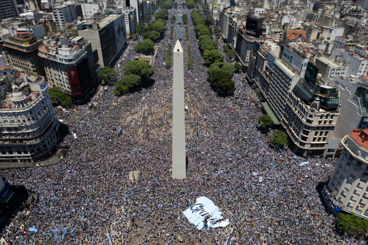 BUENOS AIRES - ARGENTINA, DECEMBER 20: An aerial view of the area as Argentinians celebrating their nationâs third World Cup victory, in the capital Buenos Aires, Argentina on December 20, 2022. On Sunday, Messi-led Argentina beat France 4-2 on penalties in Qatar to bag the nation's third FIFA World Cup title. (Photo by Martin Viene/Anadolu Agency via Getty Images)