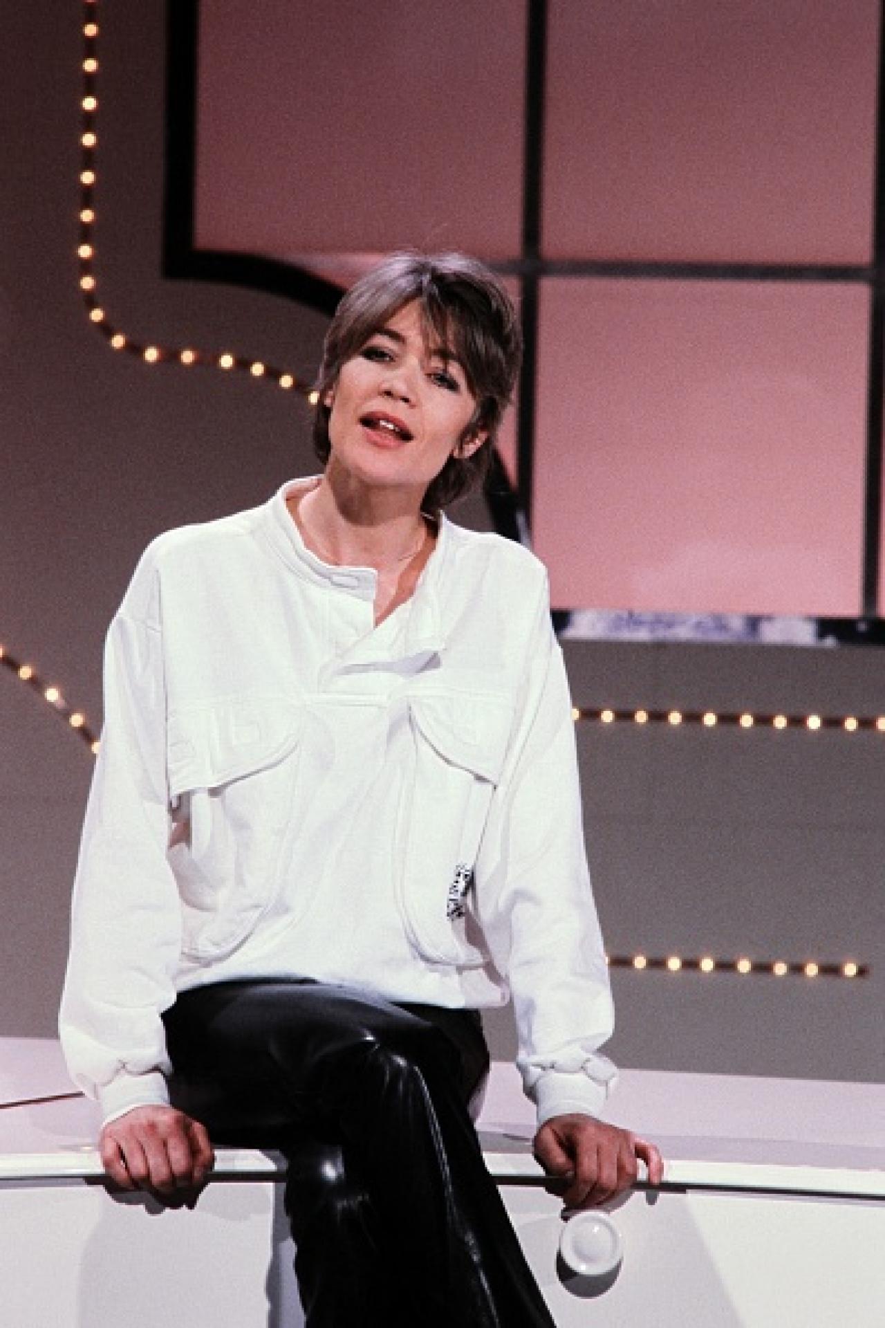 Françoise Hardy dans l'émission télévisée « La Belle Vie », en janvier 1985.