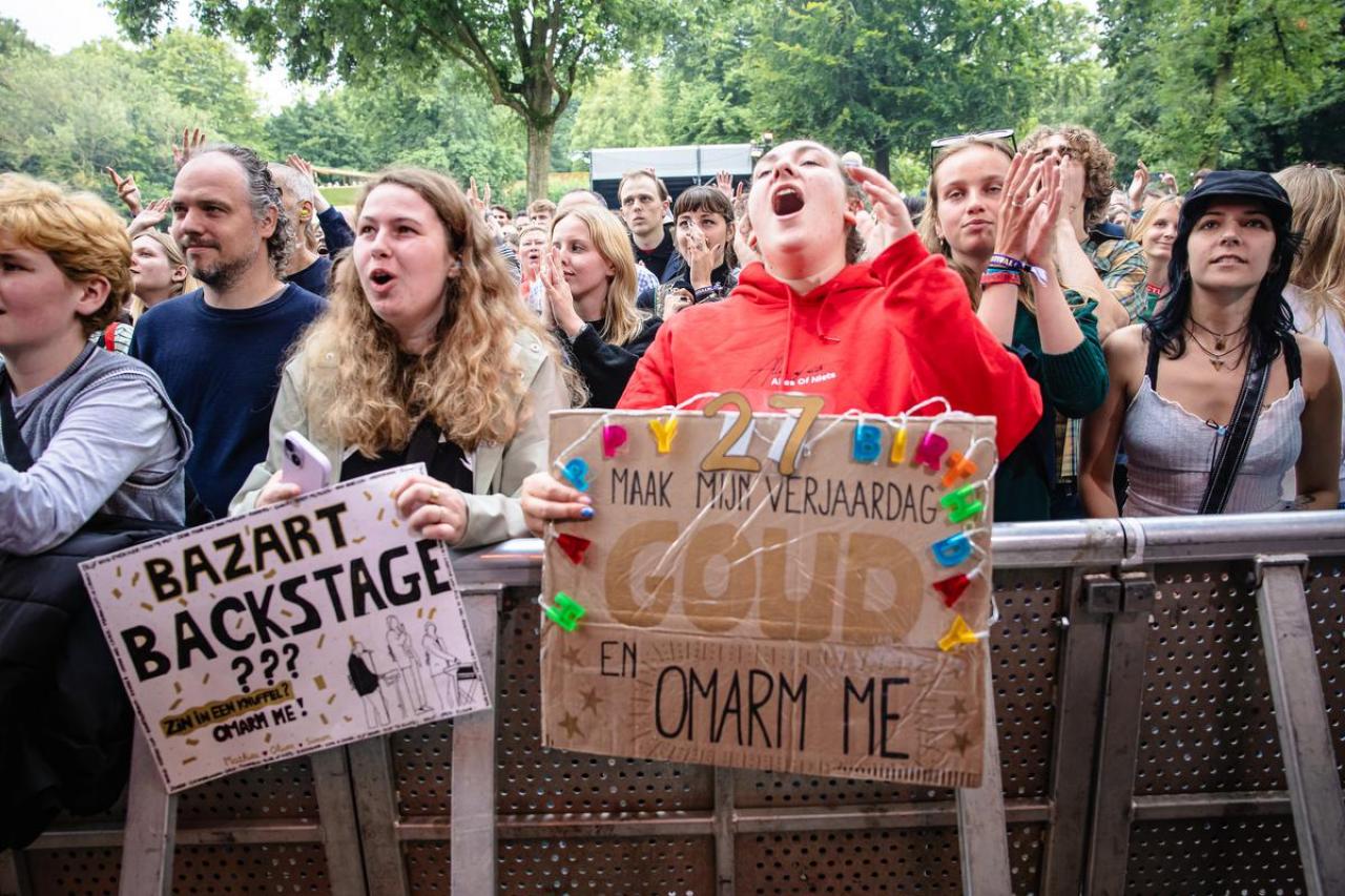 De compact Disc Dummies kreeg het publiek meteen mee. (foto Davy Coghe)