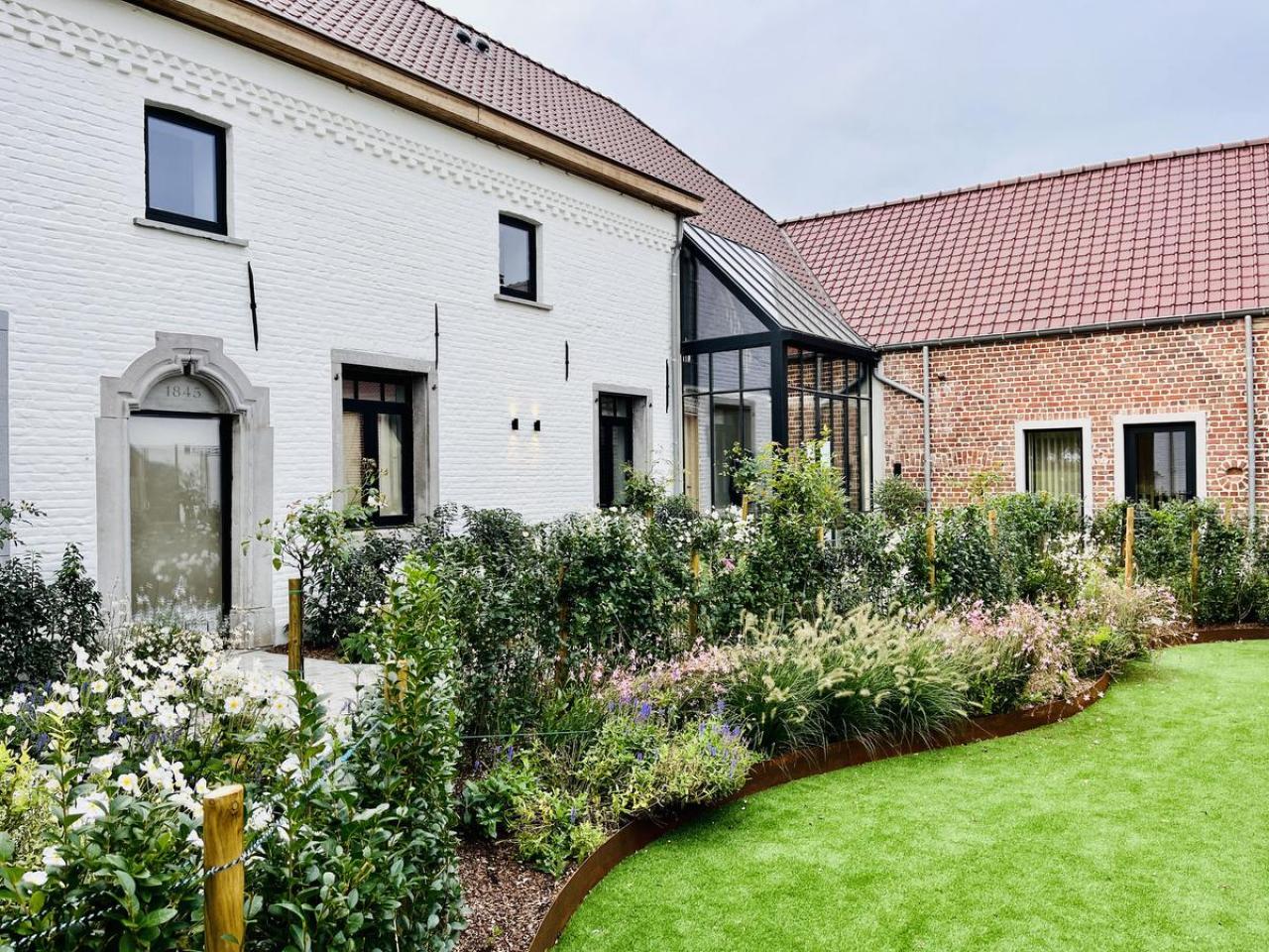 De hoeve werd grondig opgefrist.