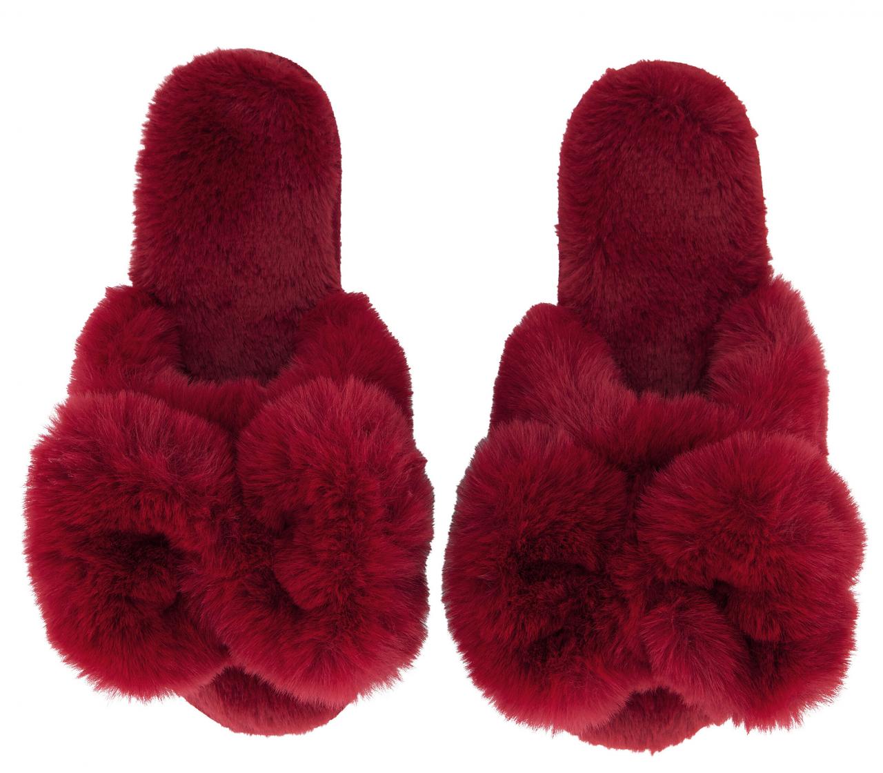 Fluffy slippers - € 19,99 - Hunkemöller.