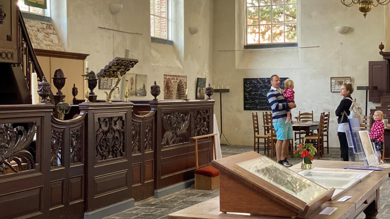 Een blik in de Grote Kerk van Groede