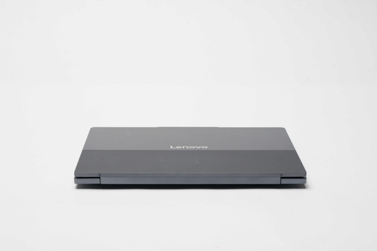ThinkBook VertiFlex Concept.