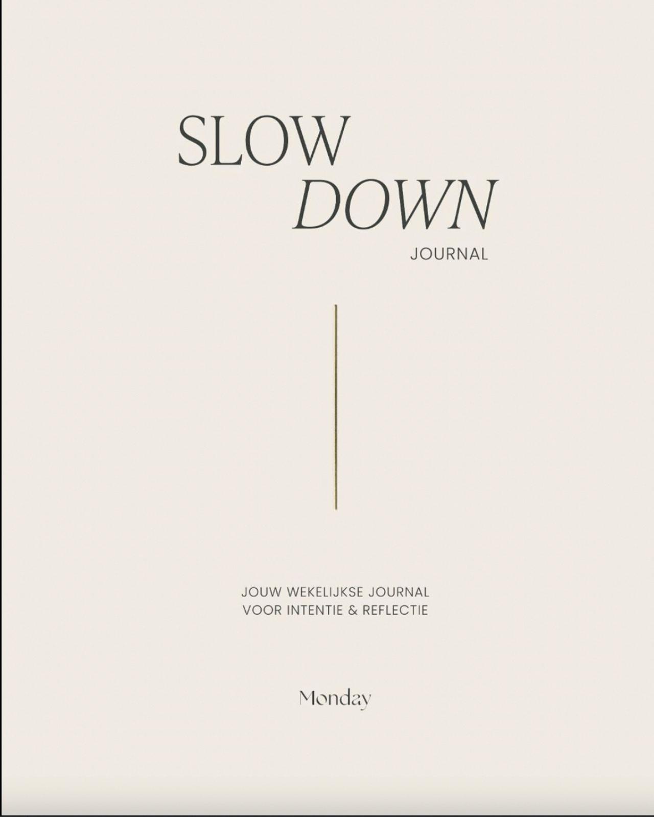 Vliegen de weken maar voorbij? Dit ‘Slow down journal’ helpt je even stil te staan - € 34 - Monday, o.a. bij bol.