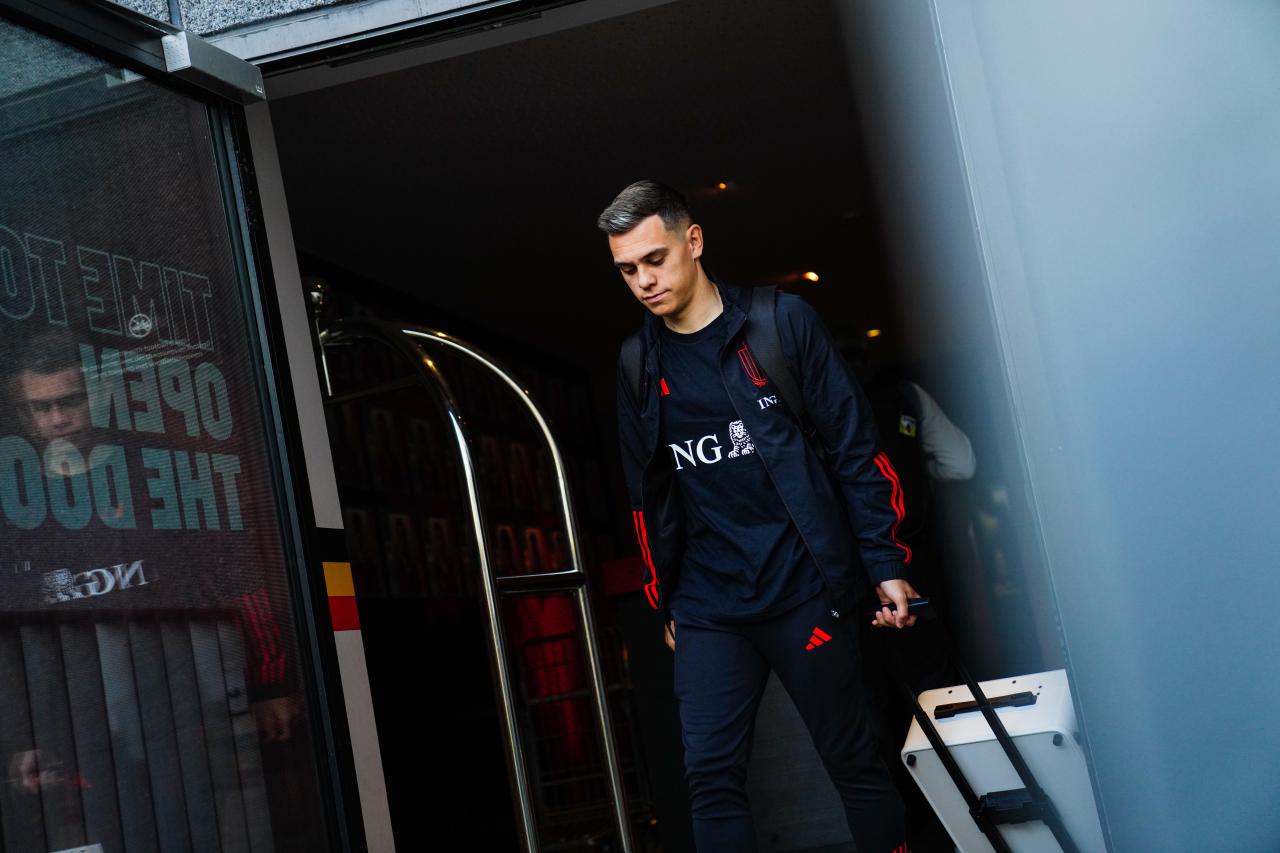 Wordt het Eden Hazard of toch Leandro Trossard in de basis bij de Duivels?