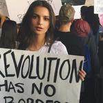 Emily Ratajkowski défend Melania Trump sur Twitter… On lui dit merci!