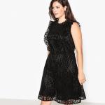 Petite robe en dentelle noire