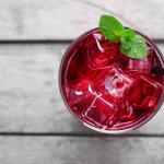 Ajoutez des glaçons dans votre verre