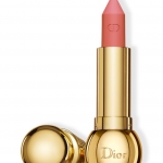 Bouche nude