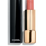 Bouche nude