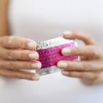 La pilule contraceptive fait-elle vraiment grossir?