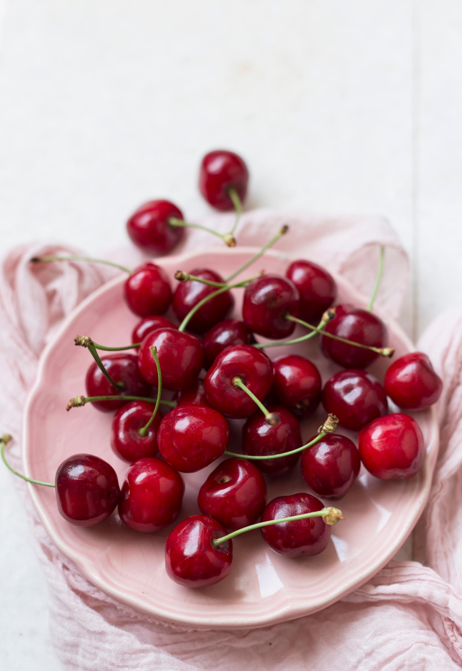 zomerfruit: kersen ontpitten