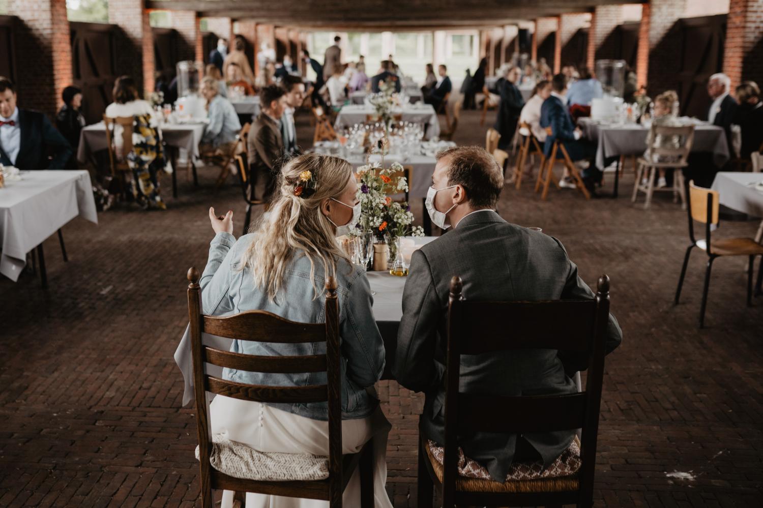 Diner trouwfeest tijdens corona