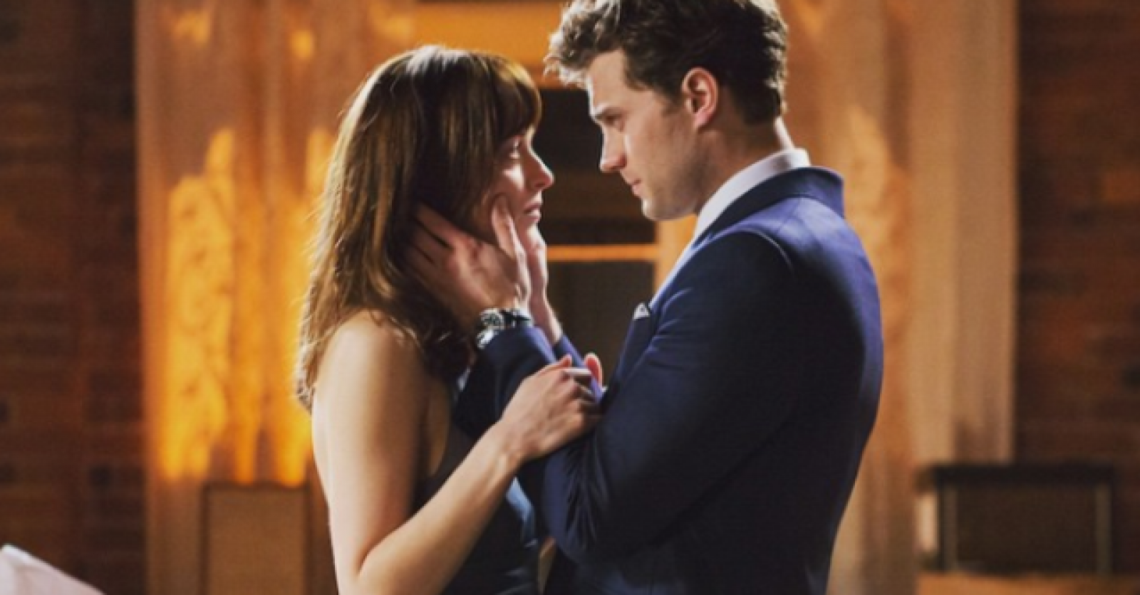 Fifty Shades-auteur is eindelijk klaar met haar boek over Christian Grey