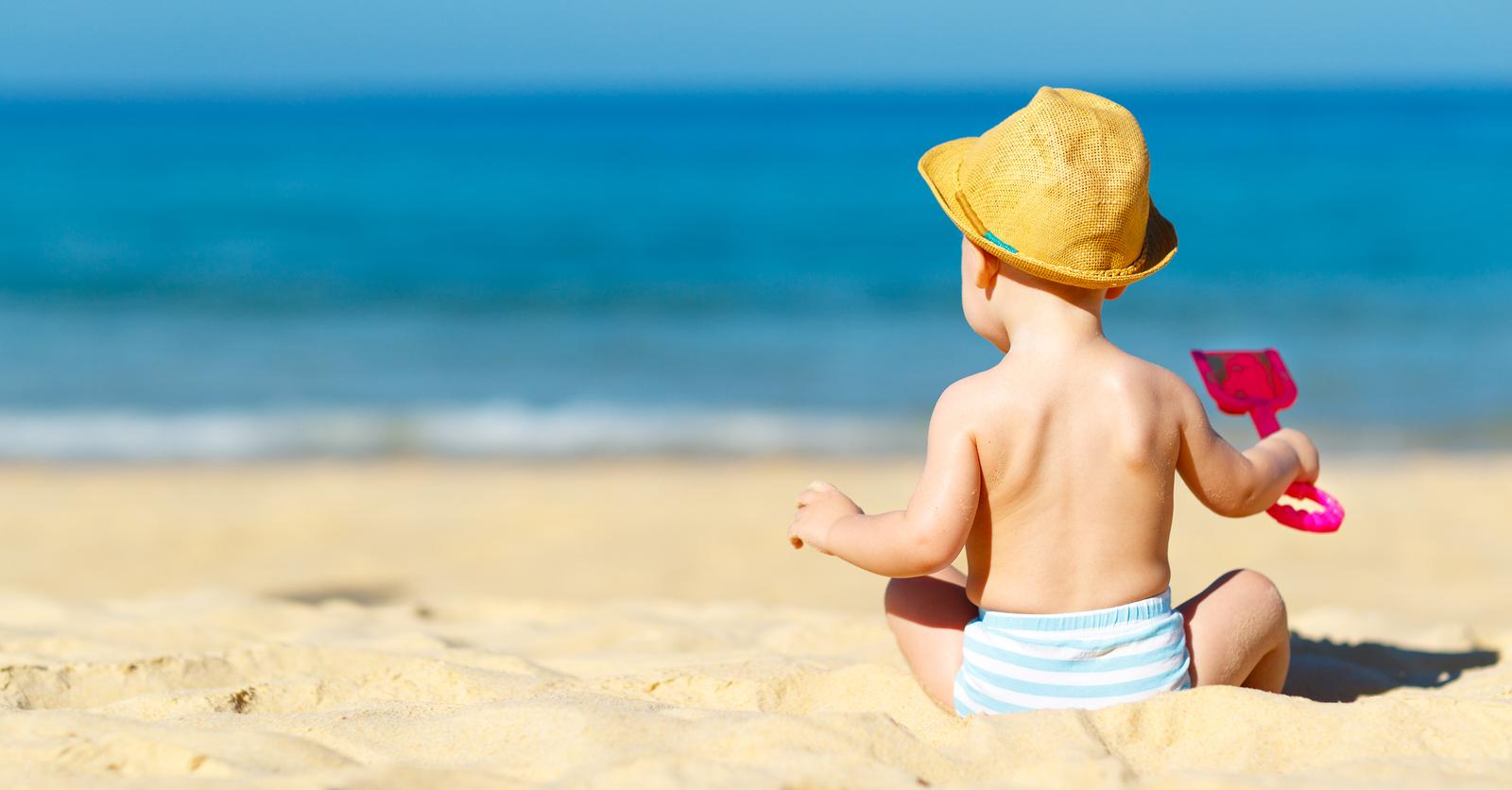 Ontdek deze mama hacks voor een dagje aan het strand - Libelle Mama