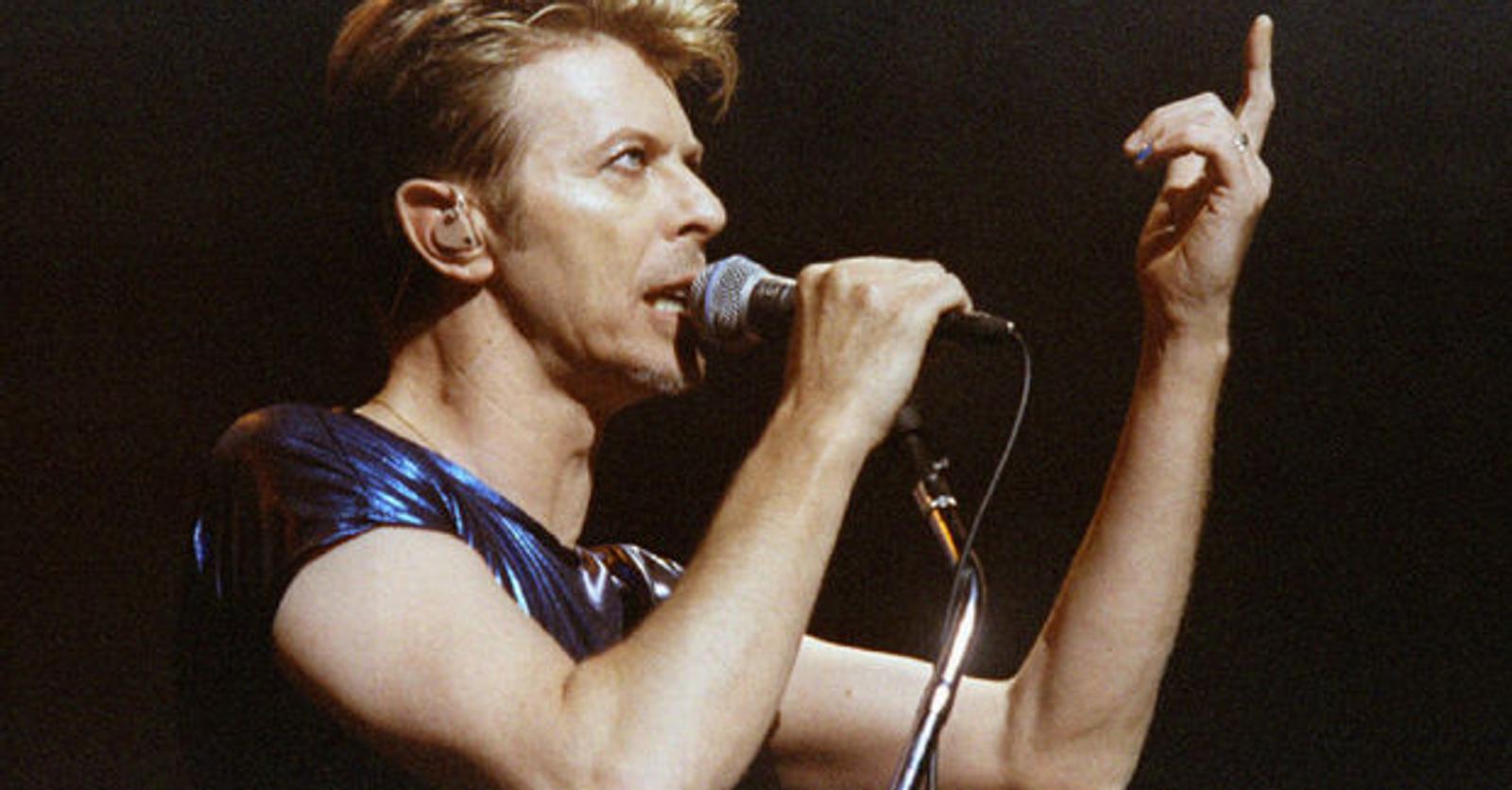 Les 30 meilleurs morceaux de David Bowie selon ses "collègues"