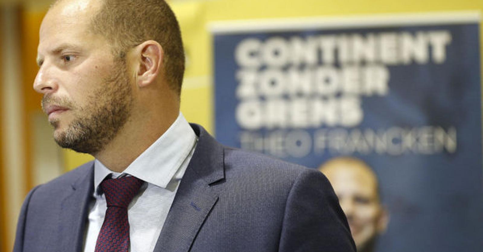 'Theo Francken had het moeten weten: vertrouwen is goed, controle is beter'