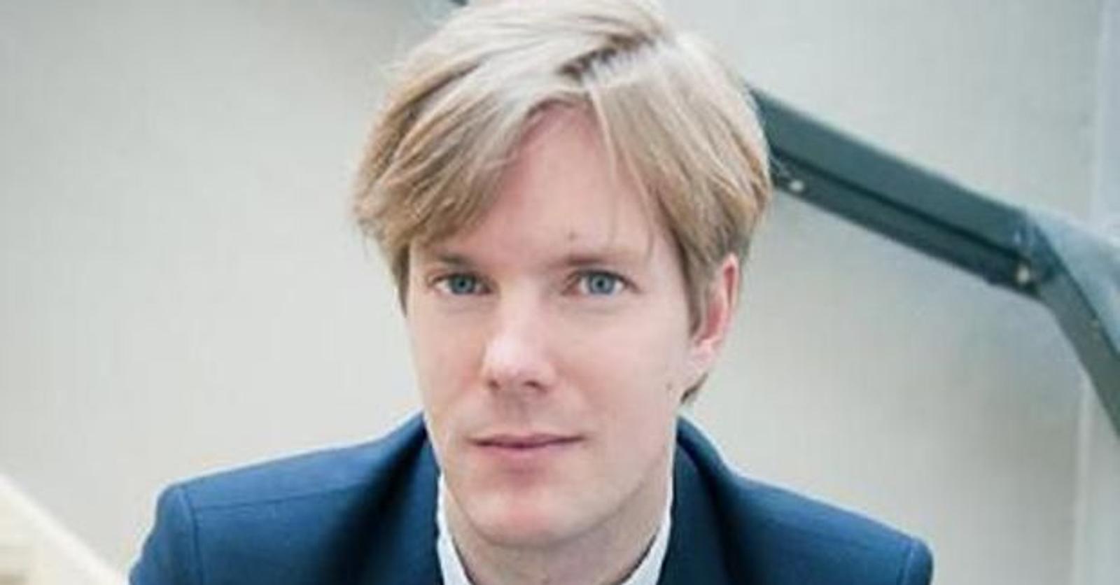 Nederlander Joost de Vries wint verrassend Gouden Boekenuil 2014