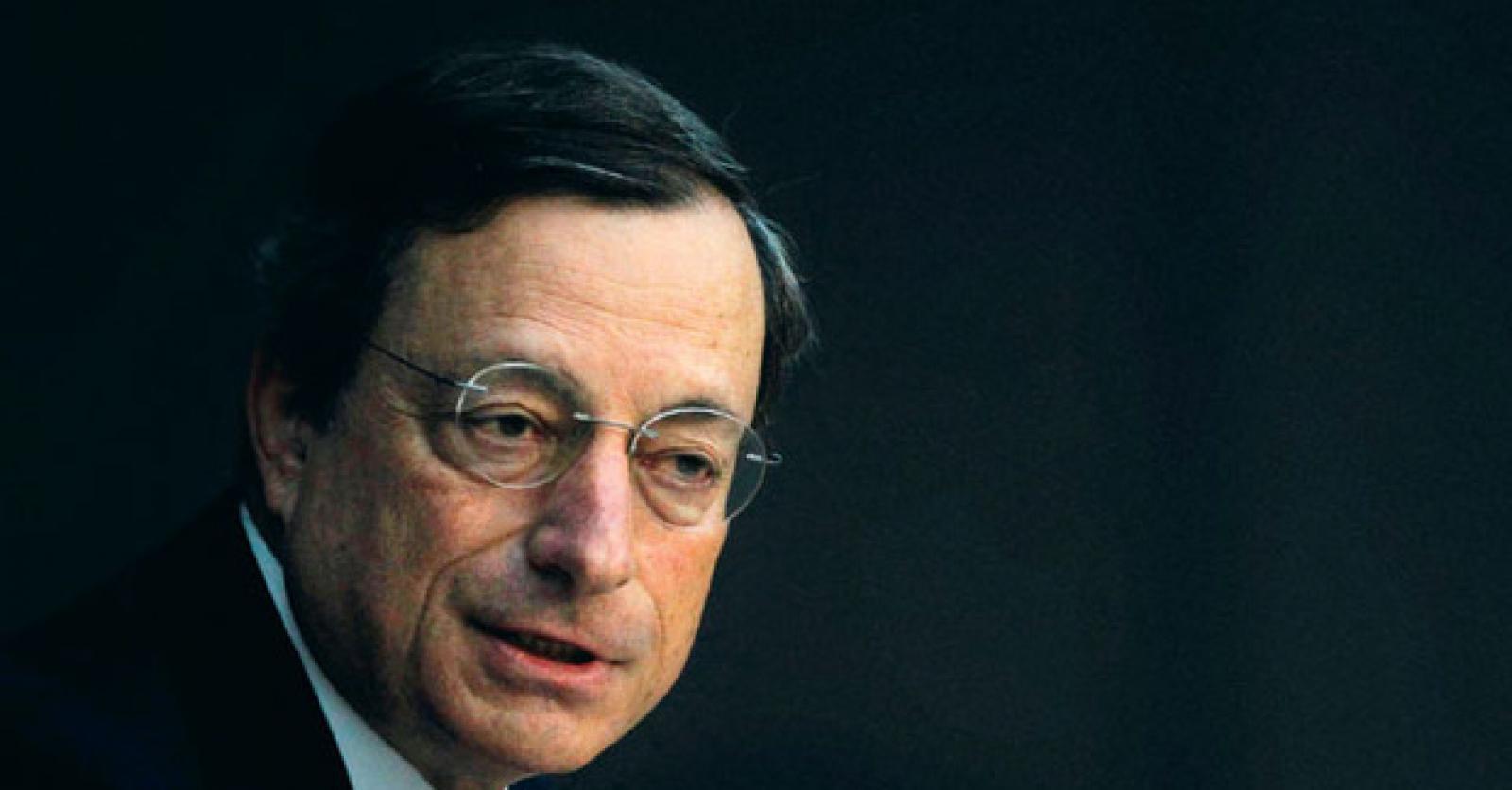 GELD GROEIT DRAGHI NIET OP DE RUG